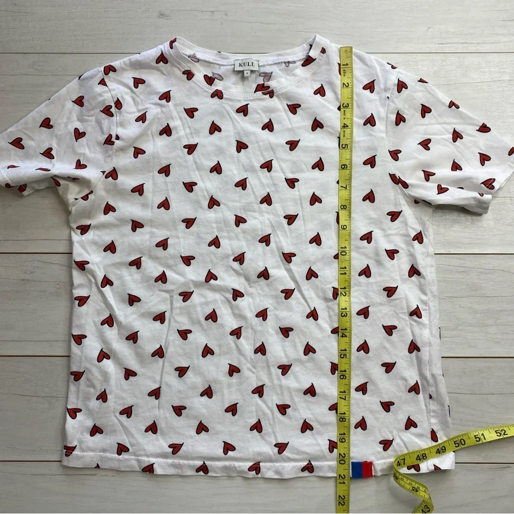 KULE White Short Sleeve Tee with Red Heart Print - Picture 7 of 9
